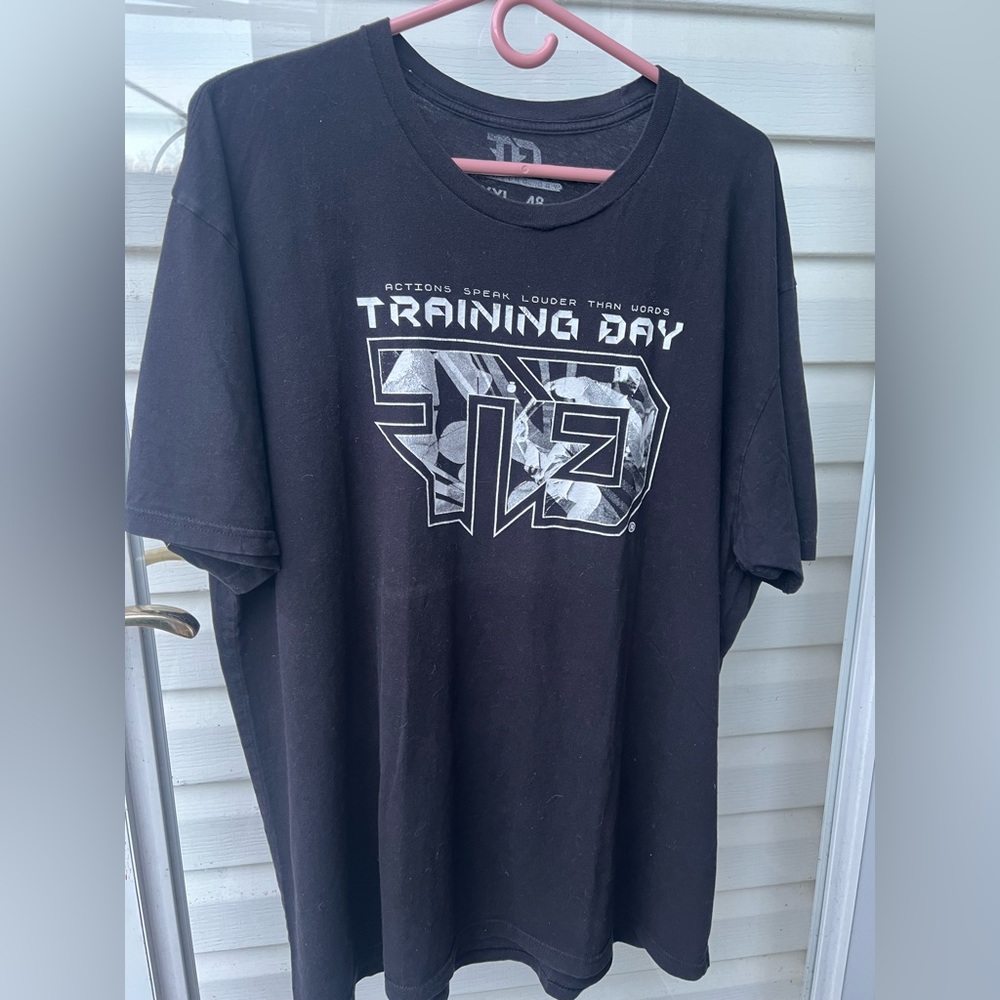 Training day men t shirt size xxl /48